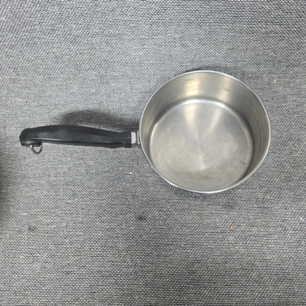 Farberware 1 QT Saucepan 18/10 Stainless‎ Steel Pot T00097 Black Handle Silver